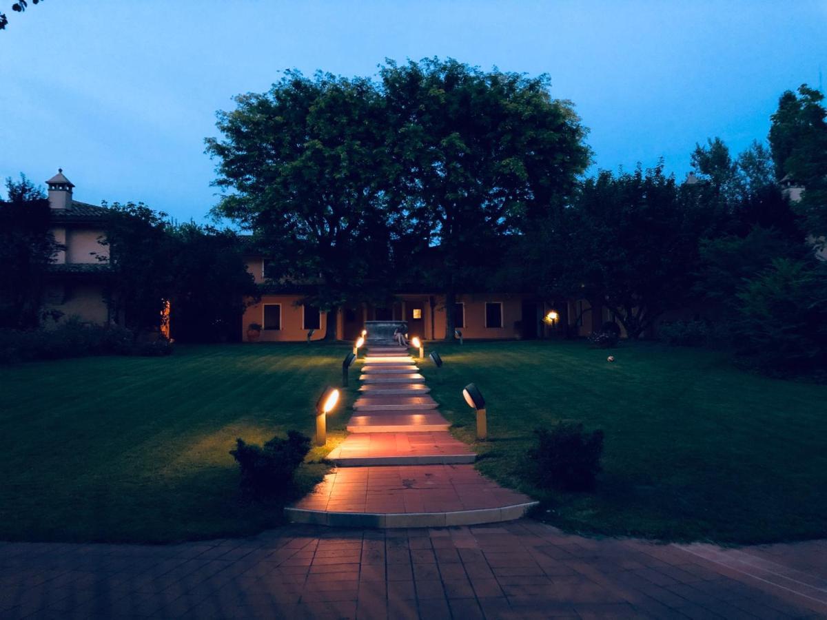 Opera Deluxe Bed & Breakfast Ravenna Ngoại thất bức ảnh